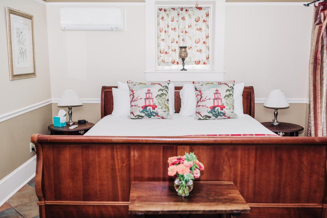 Benn Conger Inn Groton Екстер'єр фото