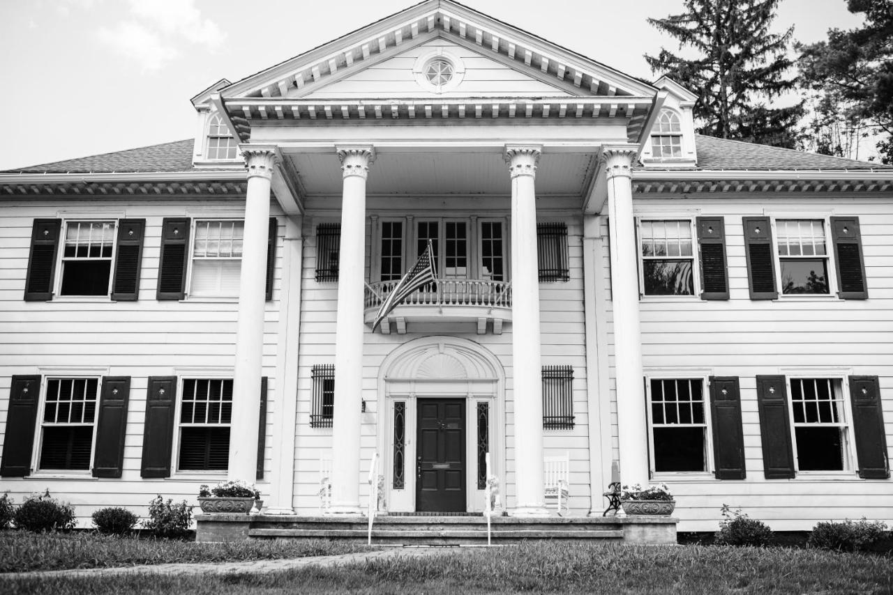 Benn Conger Inn Groton Екстер'єр фото